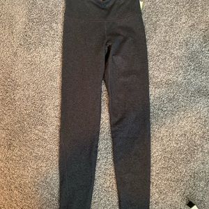 Old Navy Go Dry high-waisted leggings size small
